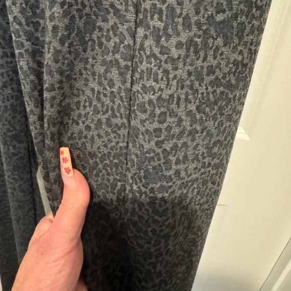 NWT 89th & Madison seamed leggings - Picture 5 of 6